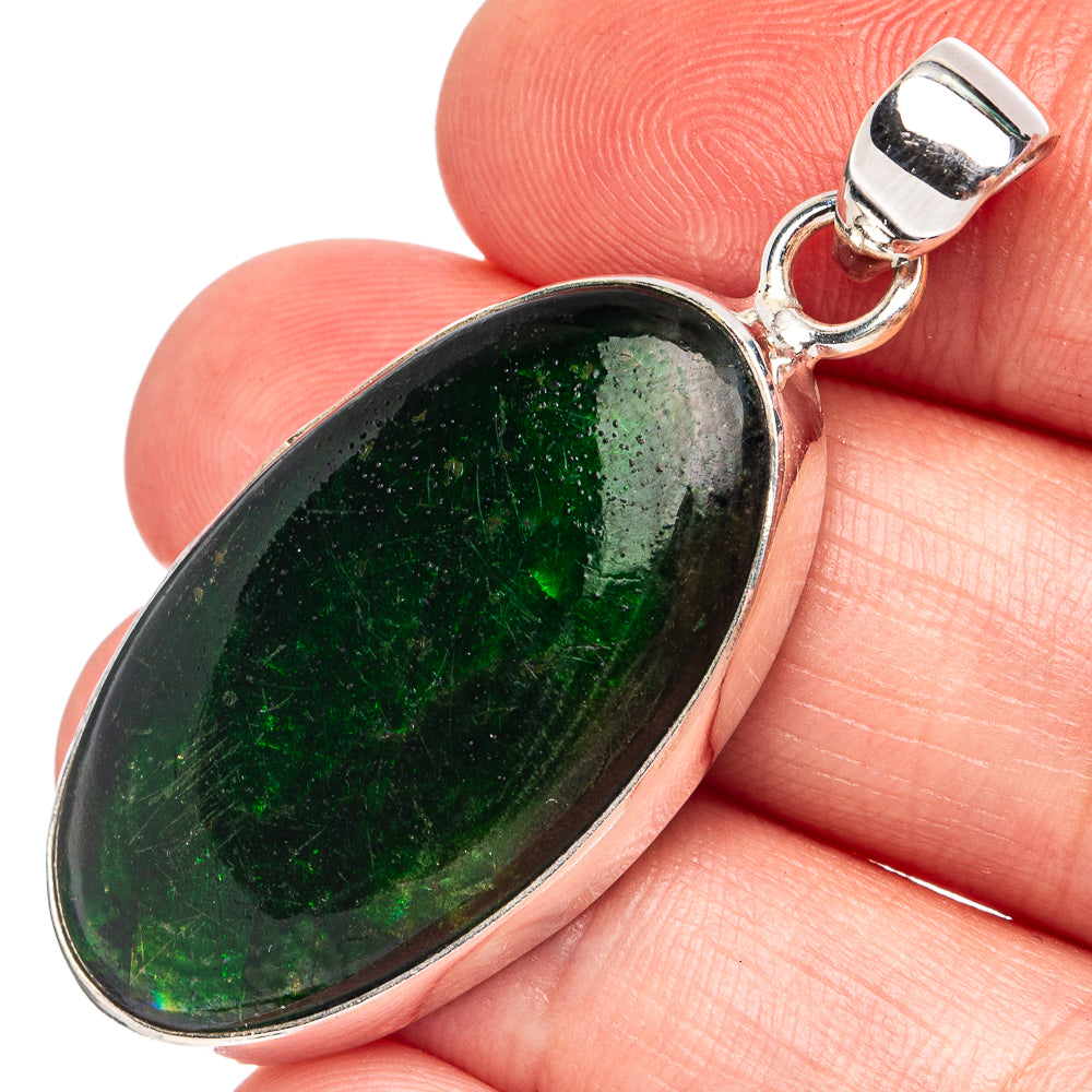 Green Labradorite Pendant 1 3/4" (925 Sterling Silver) P45149