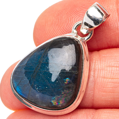 Labradorite Pendant 1 1/4" (.925 Sterling Silver)