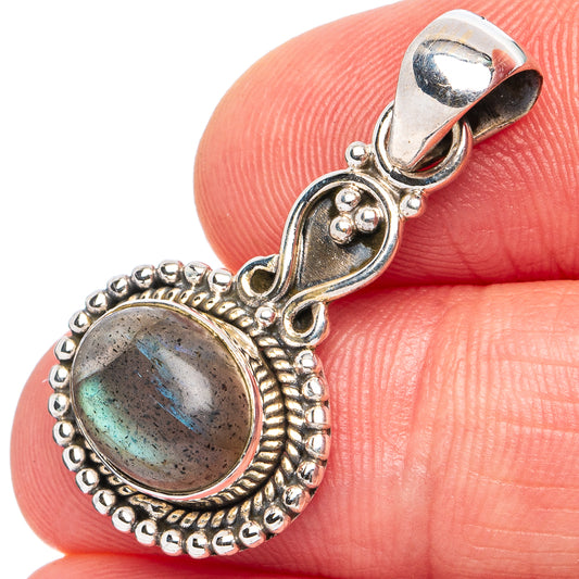 Labradorite Pendant 1 1/4" (925 Sterling Silver) P45475