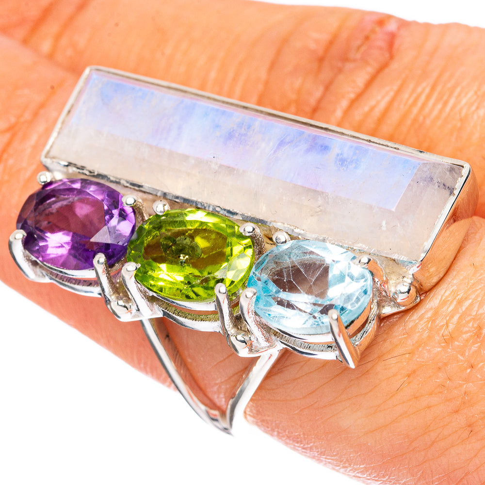 Signature Rainbow Moonstone, Amethyst, Peridot, Blue Topaz Ring Size 7 (925 Sterling Silver) R3547