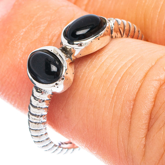 Dainty Black Onyx Ring Size 6 (925 Sterling Silver) R8636