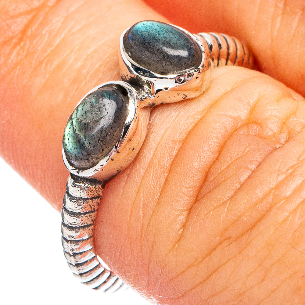 Dainty Labradorite Ring Size 5.75 (925 Sterling Silver) R8715