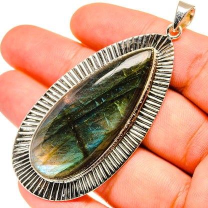 Labradorite Pendants handcrafted by Ana Silver Co - PD7138