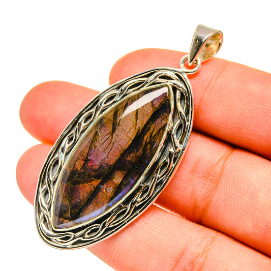 Labradorite Pendants handcrafted by Ana Silver Co - PD7139